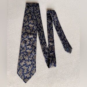 Faconnable Men's Tie 100% Silk Blue Paisley Necktie Made in Italy Classic